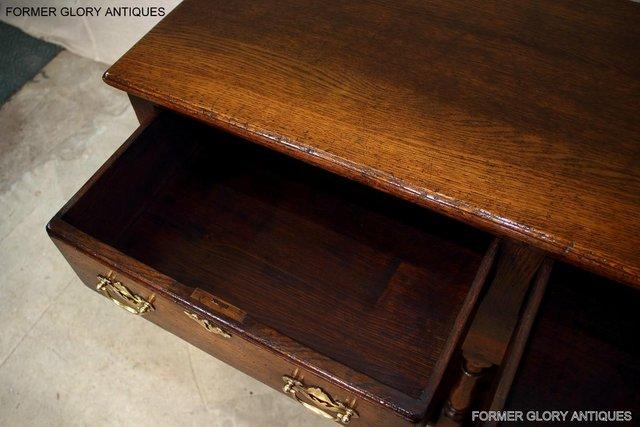 Image 69 of TITCHMARSH AND GOODWIN OAK DRESSER BASE SIDEBOARD HALL TABLE