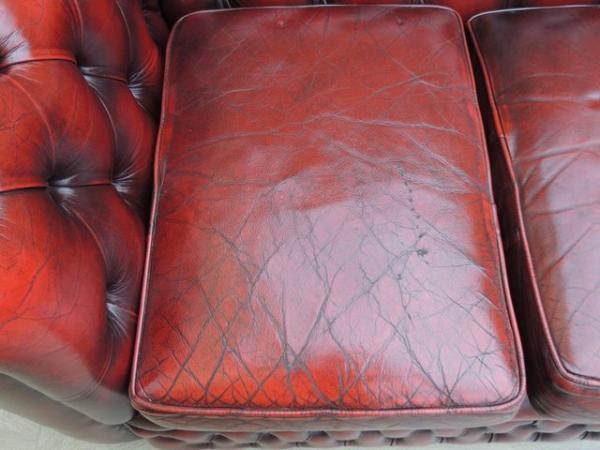 Image 31 of Vintage Chesterfield 3 piece Suite (UK Delivery)