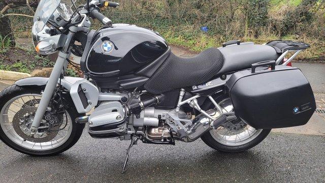 Preview of the first image of Bmw r850r classic motorcycle in excellent condition.