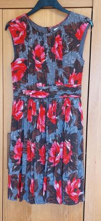 Image 4 of Boden summer dress sleeveless