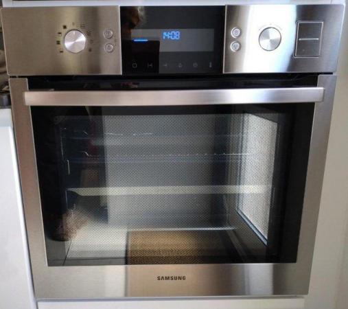 Image 2 of Samsung Electric Oven with Dual Cook Functionality