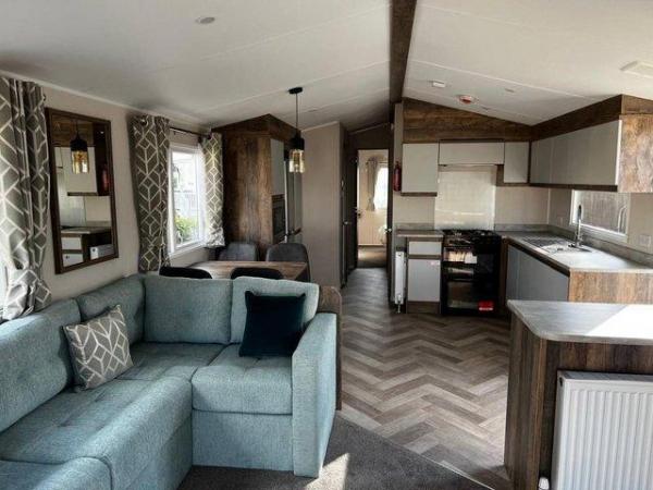 Image 2 of Willerby Brookwood for sale £41,995 on Blue Dolphin