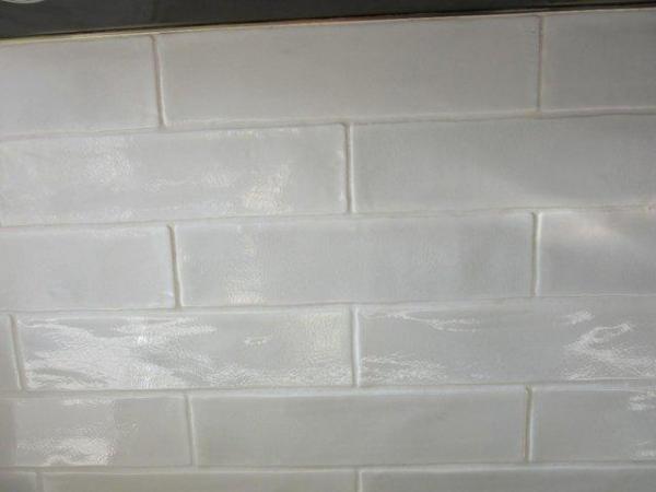 Image 3 of Rapallo Bianco Tiles from Tileflair