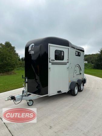 Image 3 of Cheval Liberte Touring Country XL Horse Trailer Tack Room BR