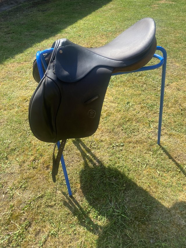 Preview of the first image of John Goodwin international jump saddle.