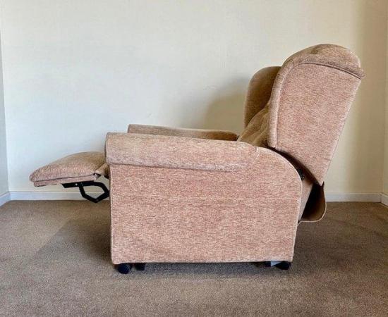 Image 11 of LUXURY ELECTRIC RISER RECLINER PINK CHAIR ~ CAN DELIVER