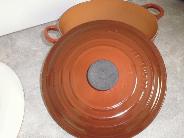 Image 3 of Vintage Le Creuset casserole dish 24 cms