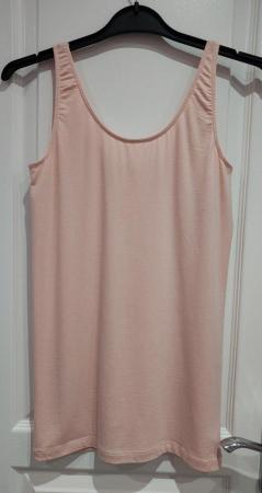 Image 9 of Ten Cate Vest Pink Large. Pink & Grey Bra Medium 12/14