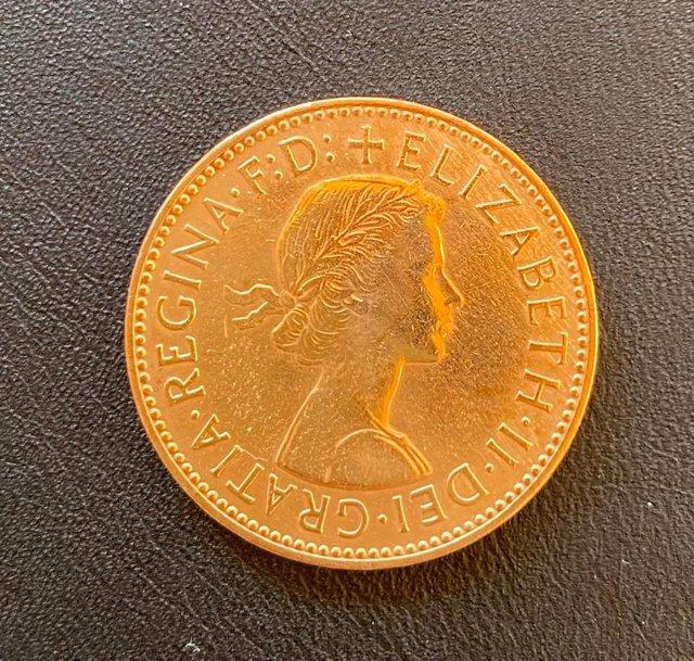 Preview of the first image of 1958 Half Penny Extremely Fine Collector Quality.