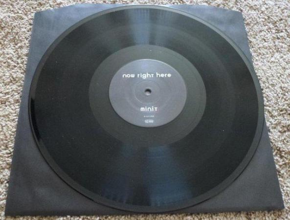 Image 3 of Minit, Now Right Here, vinyl LP