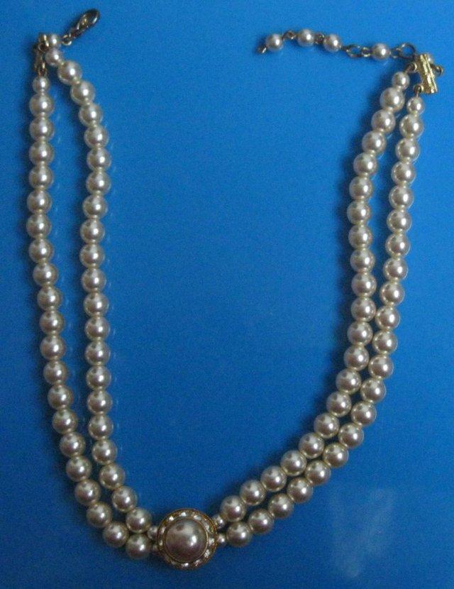 Preview of the first image of Pearl like Necklaces £1.50 and £2.50.................