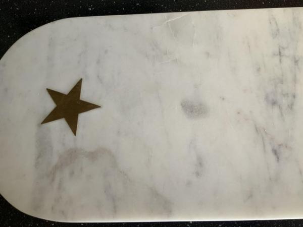 Image 2 of Cheeseboard marble with beautiful gold star