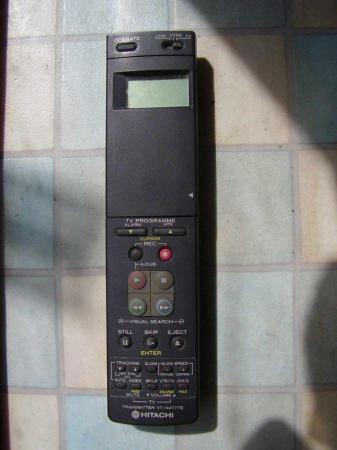 Image 2 of Hitachi VCR remote control VT-RM777E