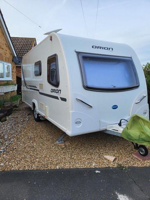 Preview of the first image of Bailey orion 430-4, v/good cond, motormover, awning & extras.