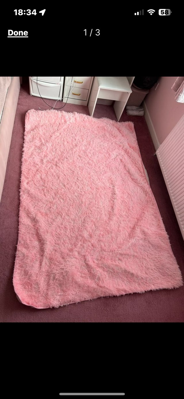 Preview of the first image of Pink rug for girls rooms brand new.