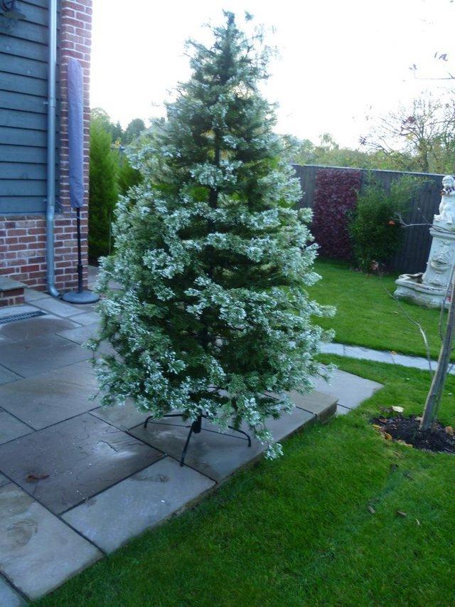 Preview of the first image of Stunning Artificial Christmas Tree.