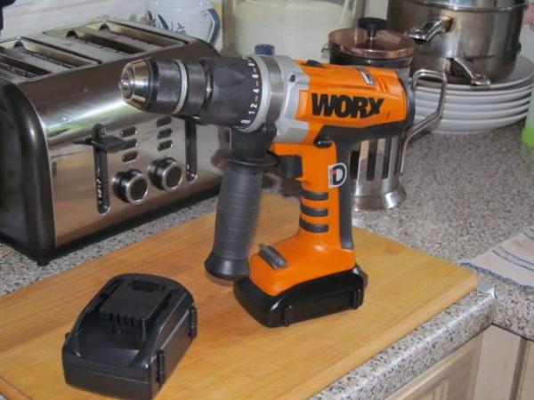 Image 3 of WORX WX368.1 two speed cordless Combi Drill