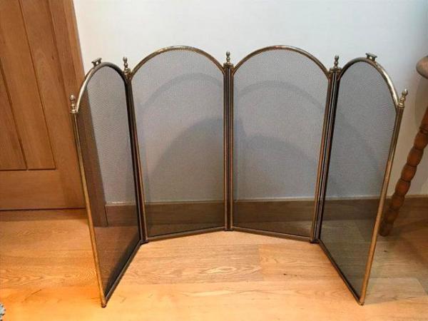 Image 1 of Attractive Folding fireguard in good condition