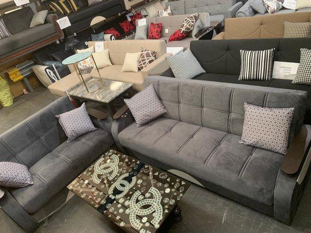 Preloved sofa deals bed