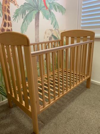 Image 1 of mamas and papas accent cot with mattress