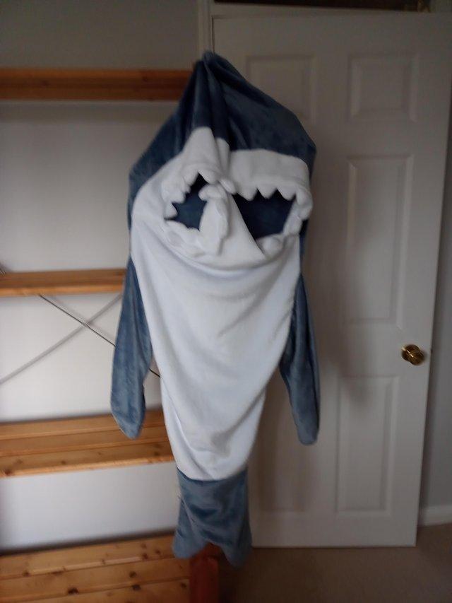 Preview of the first image of 1 lovely soft Shark blankets . ..