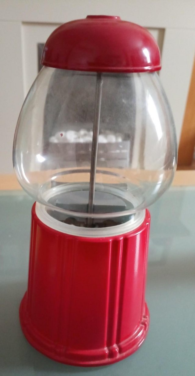 Preview of the first image of Empty gumball machine-used.