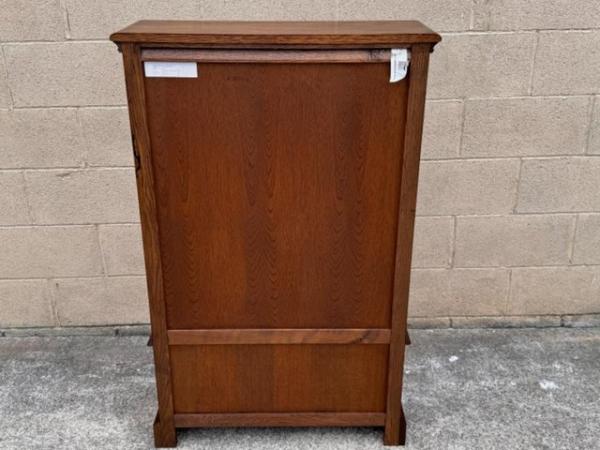 Image 30 of AN OLD CHARM LIGHT OAK BOOKCASE DVD CD DISPLAY CABINET UNIT