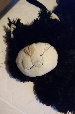 Image 2 of Cat hand/shoulder bag plush with purr collar.