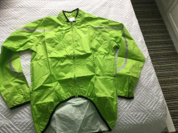 Image 3 of 3 x windproof cycle jackets ....