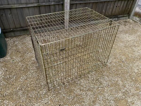 Image 3 of Dog travel cage/crate 10 to 15 kg size