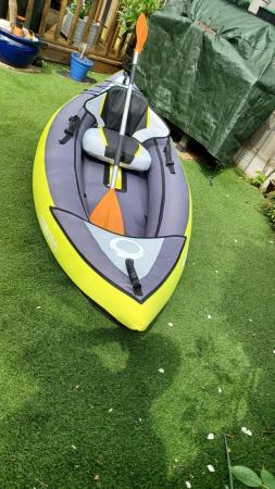 Image 3 of Inflateable kayak and oar