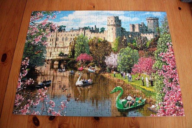 Image 3 of Ravensburger 2 x 500 pieces Jigsaw puzzle Warwick Castle and