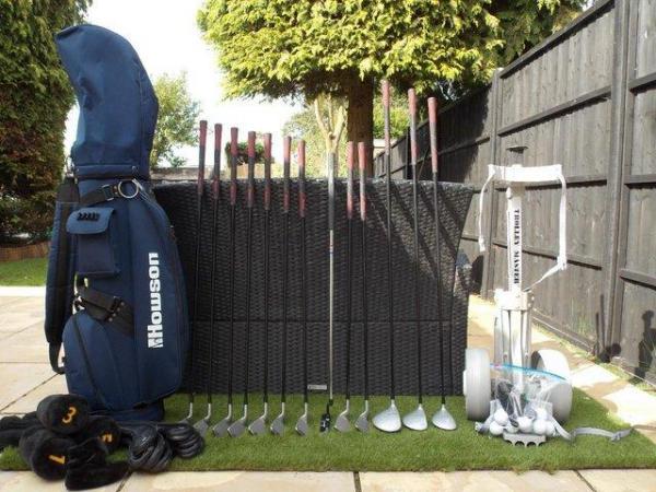 Image 1 of AS NEW Mens Right Handed Howson Golf Club Set + Bag Trolley