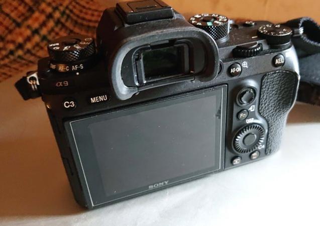 Image 2 of Sony Alpha A9 Mirrorless Camera