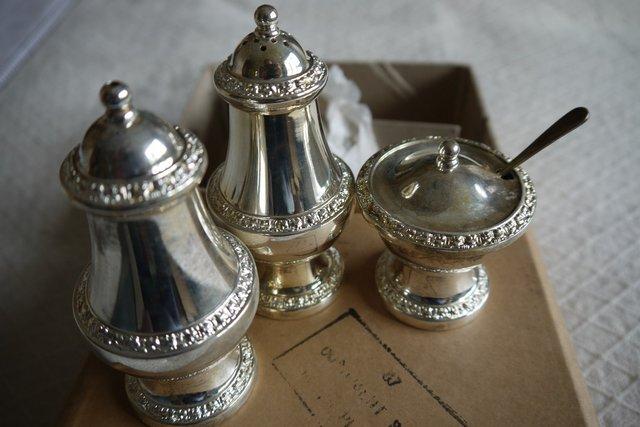 Image 2 of Ianthe Silver Plate condiment set