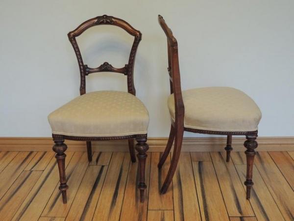 Image 4 of Pair of Victorian Walnut Chairs (UK Delivery)