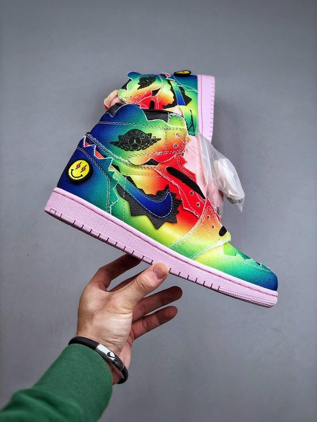 Preview of the first image of Jordan 1 Retro High J Balvin.