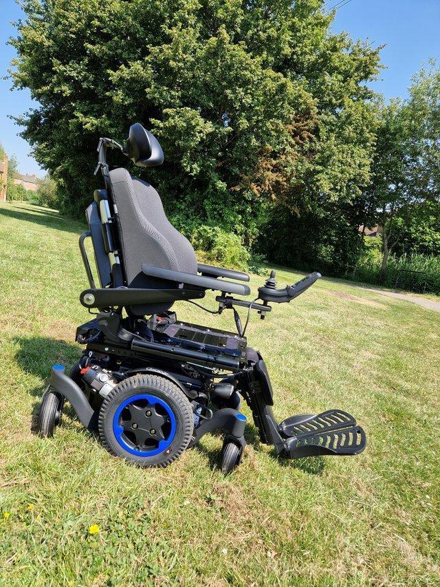 Preview of the first image of Powered wheelchair Q500M Sedo Pro.