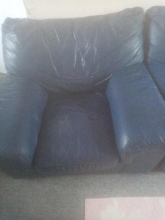 Image 3 of Looking to do sofa swap have got leather sofa
