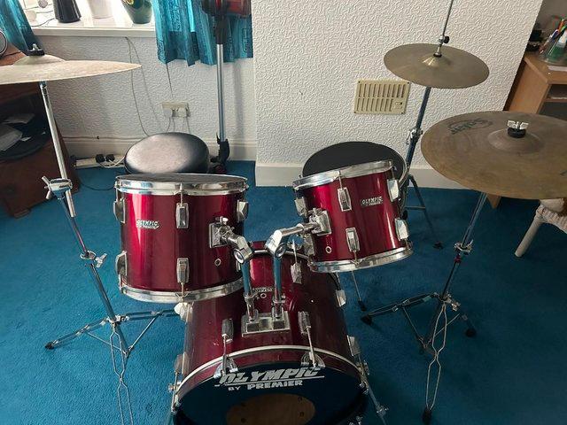 Preview of the first image of Drum kit full size OLYMPIC PREMIER.