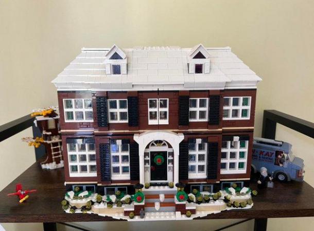 Image 2 of Lego home alone house. Built and taken apart