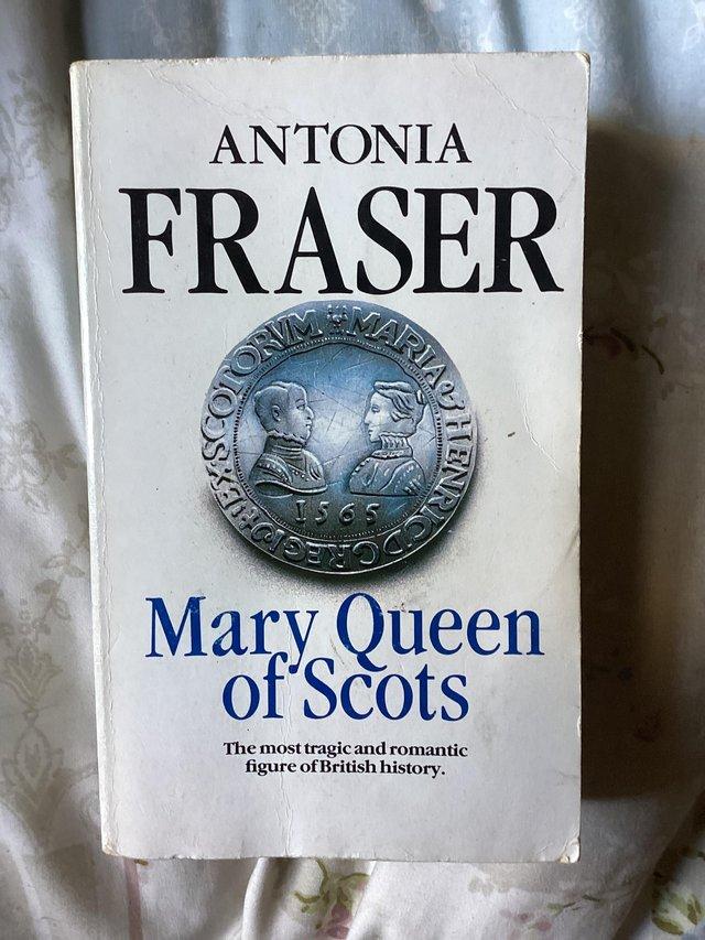 Preview of the first image of Mary Queen of Scots by Antonia Fraser.
