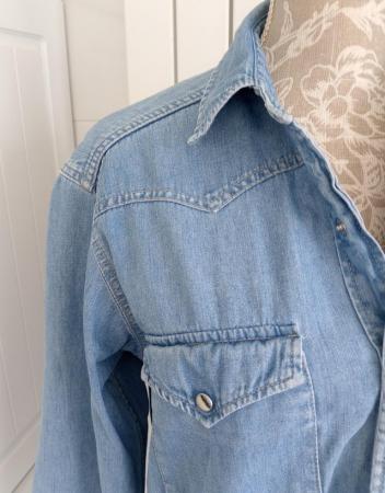 Image 6 of A (Reject) Levi Strauss Denim Shirt Size Small.