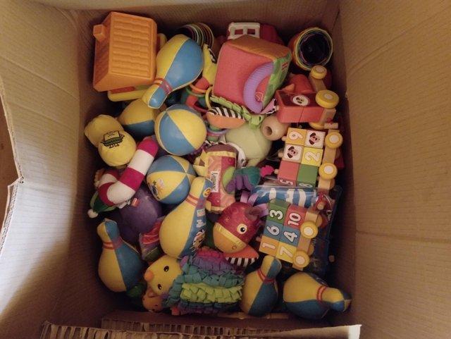 Preview of the first image of Baby toys - huge selection of toys from 0 to 5 years.