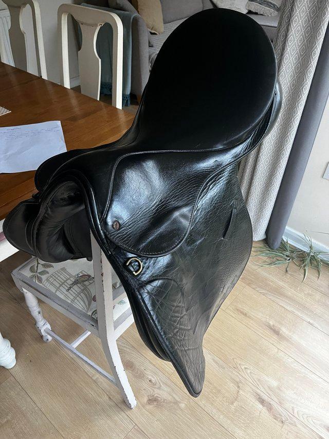 Preview of the first image of Horse Saddle 17.5” black. Greyfriars.