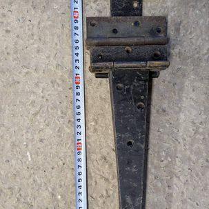Image 1 of 8 Assorted Metal Gate Hinges (New\)