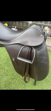 Image 3 of Wychanger 17 inch medium wide working hunter saddle