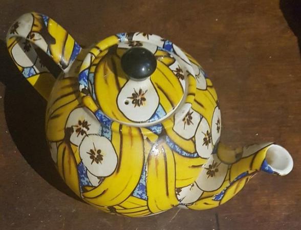 Image 3 of CARDEW DESIGN BANANA TEAPOT QUIRKY COLOURFUL VGC GREAT GIFT