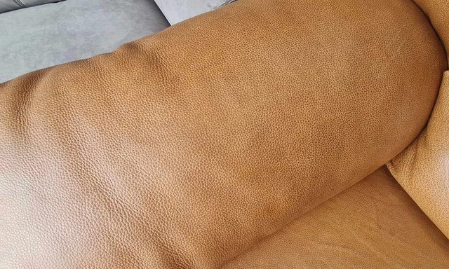 Image 3 of Santino apollo tan leather 3+2 seater sofas