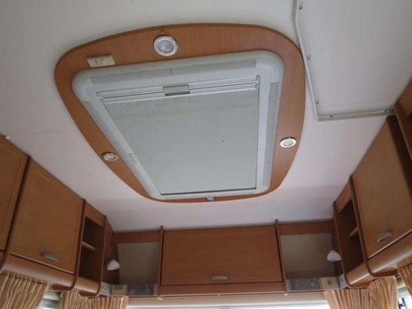Image 15 of 4 Berth Caravan  2008  Can Deliver Any UK Address
